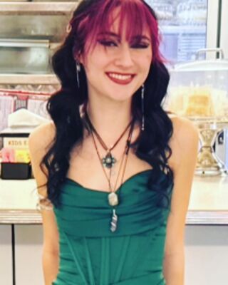 ❤️ Olivia‘s Senior Prom rainy day 
⭐️⭐️⭐️ Liv got creative Diner old Hollywood theme pre-prom photos 
🌟 Prom theme Golden Hollywood Age 
🌸 this girl has so much love & light 
cannot wait to see her fly 
🎉 Liv is beautiful on inside & out & beauty comes from her heart & soul 
🌟 expanding her creative & musical gifts at UNC Asheville in the fall 
#love #selflove #loveyourself #loveyou #daughter #momlife #mom #celebration #happy #happiness #inspiration #highschool #senior #girl #beauty #beautiful #heart #healing #transformation #yoga #family #friends #fun #dance #art #artist #creative #music #musician #mentalhealth